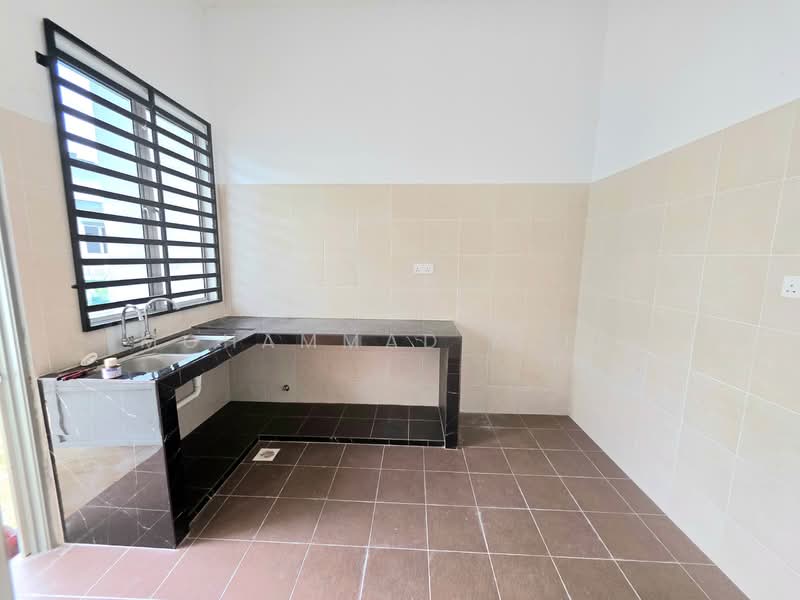 1-storey Terraced House for Sale in Kampung Pandan 1 (Kuantan) - Mohammad Azizi - PropertyGuru.com.my