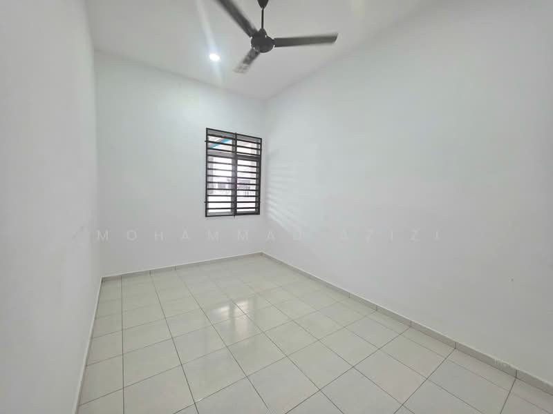 1-storey Terraced House for Sale in Kampung Pandan 1 (Kuantan) - Mohammad Azizi - PropertyGuru.com.my