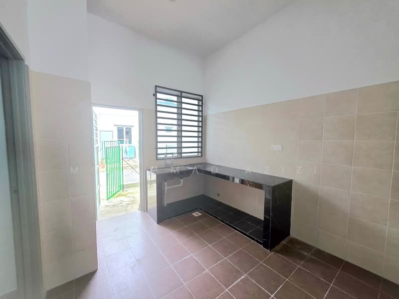 1-storey Terraced House for Sale in Kampung Pandan 1 (Kuantan) - Mohammad Azizi - PropertyGuru.com.my