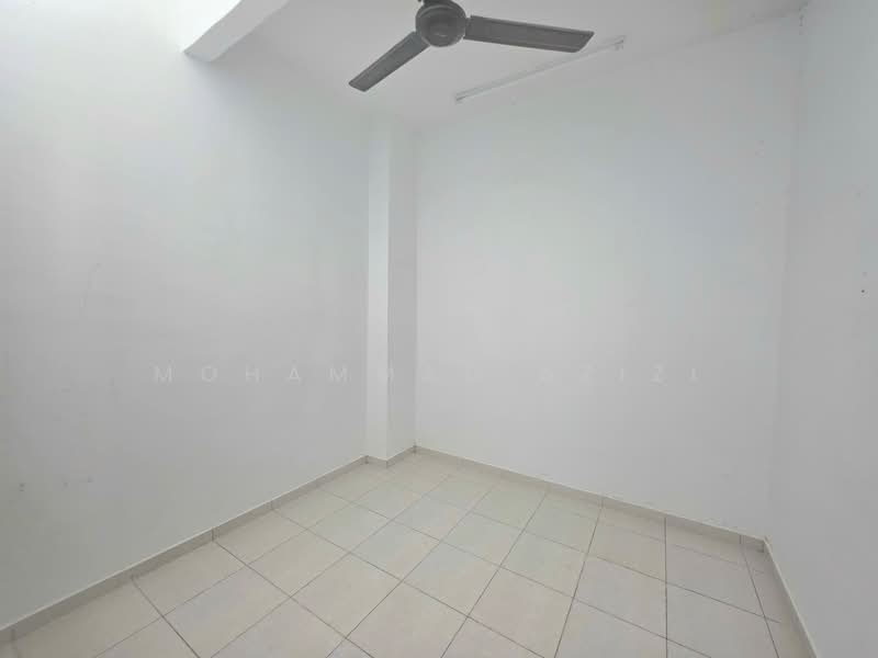1-storey Terraced House for Sale in Kampung Pandan 1 (Kuantan) - Mohammad Azizi - PropertyGuru.com.my