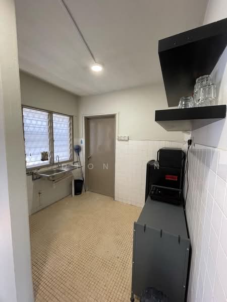 Pangsapuri untuk Disewa di Perdana Villa - Dion Sin - Kitchen - PropertyGuru.com.my