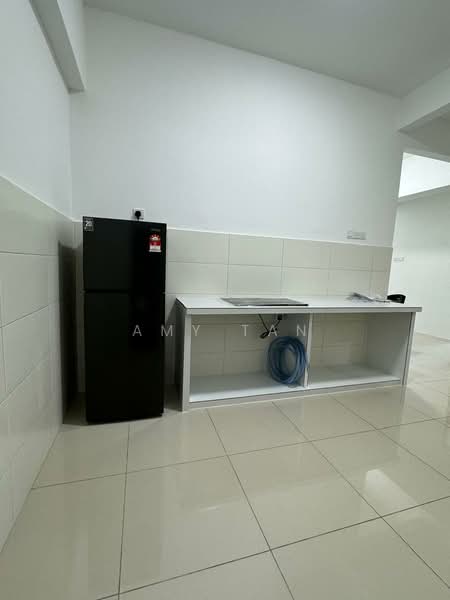 Condominium for Rent at Starhill Luxury Residence - Amy Tan - Kitchen - PropertyGuru.com.my