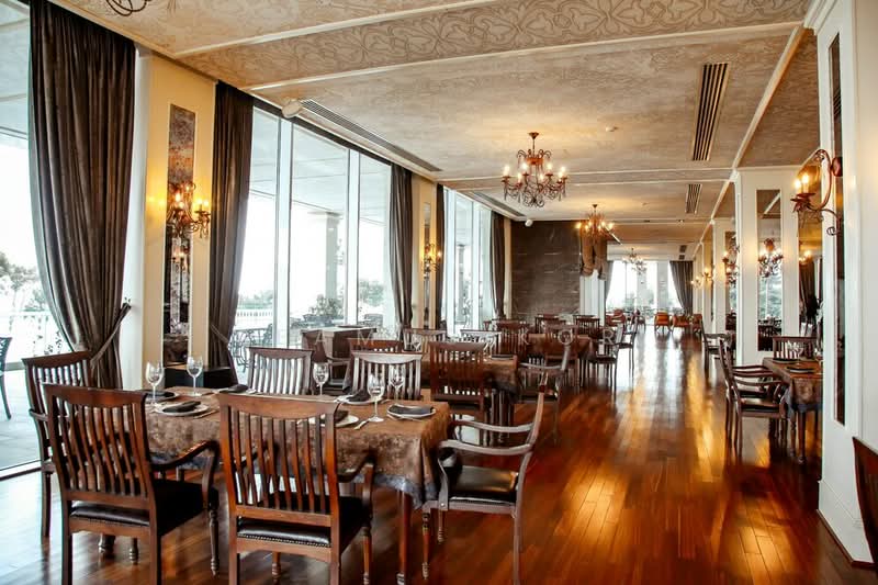 Hotel / Resort for Sale in Taman Sutera (Johor Bahru) - Seamus Kor - Dining Room - PropertyGuru.com.my