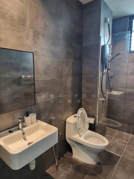 Condominium for Rent at Verando Residence - Teng Poh Hong - Bathroom - PropertyGuru.com.my