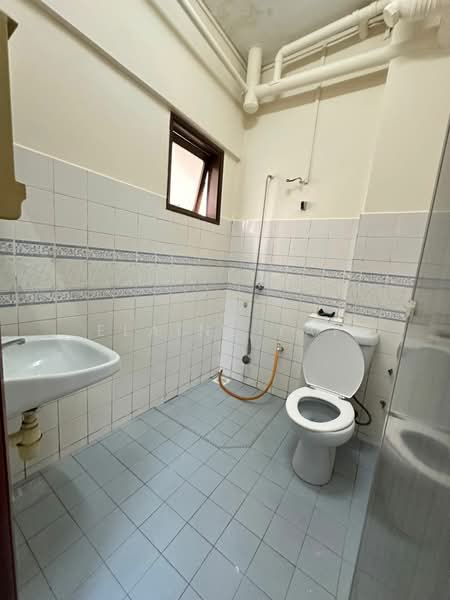Condominium for Sale at Pandan Mewah Heights - Elaine Yap - Bathroom - PropertyGuru.com.my