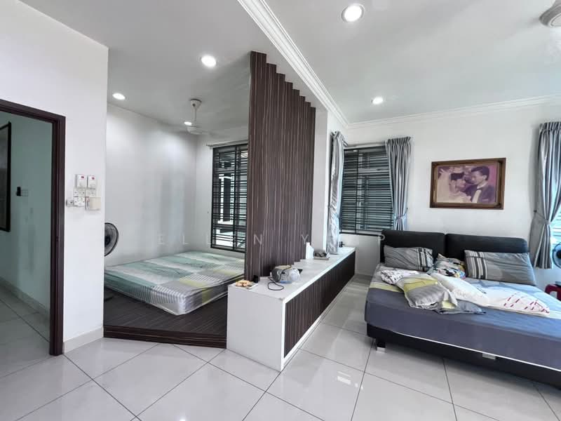 Semi-Detached House for Sale in Ulu Tiram (Johor) - Ellen Yeap - Bedroom - PropertyGuru.com.my