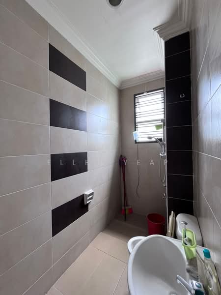 Semi-Detached House for Sale in Ulu Tiram (Johor) - Ellen Yeap - Bathroom - PropertyGuru.com.my