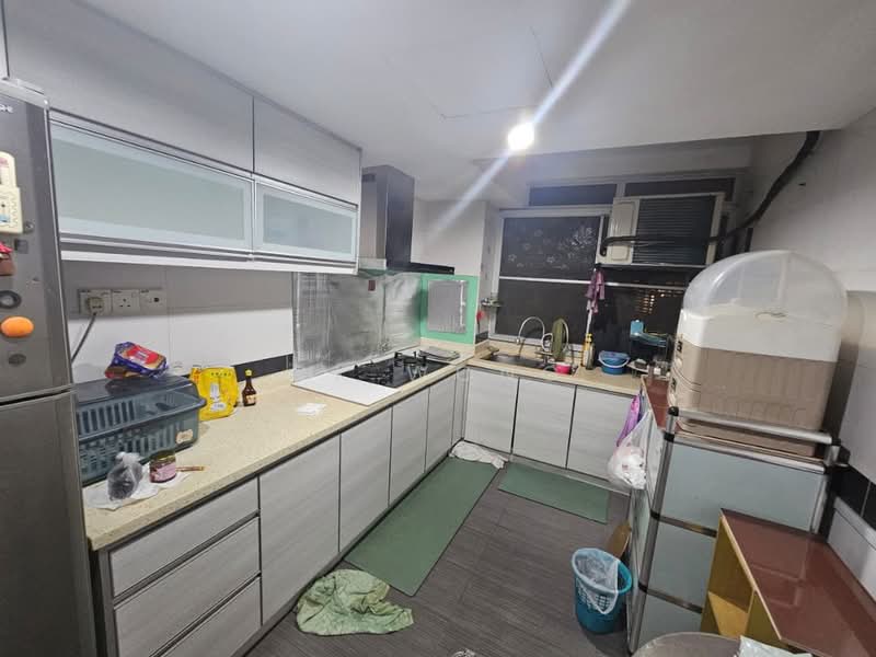 Kondominium untuk Dijual di Putra Court - CK Wong - Kitchen - PropertyGuru.com.my