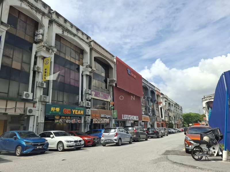 Shop for Rent in BANDAR PUCHONG JAYA (Puchong) - FC Wong - Exterior - PropertyGuru.com.my