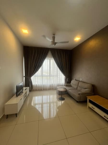 Servis Apartment untuk Dijual di Tropez Residences - Ellen Yeap - Living Room - PropertyGuru.com.my