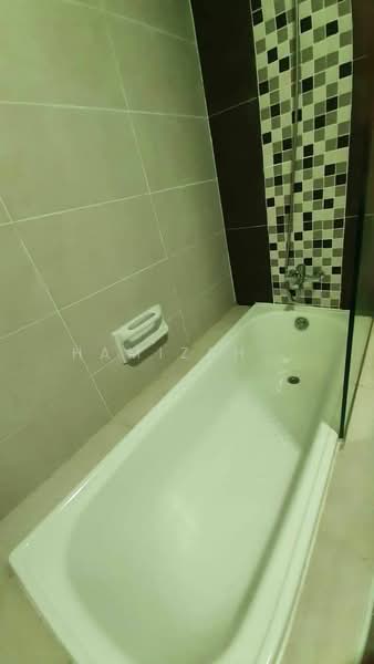 Condominium for Rent at Puteri Palma Condominiums - Hamizah . - Bathroom - PropertyGuru.com.my
