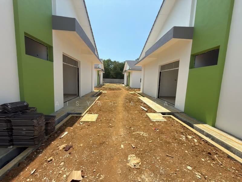 Semi-Detached House for Sale in Beserah (Pahang) - Aisyah Aznan - Exterior - PropertyGuru.com.my