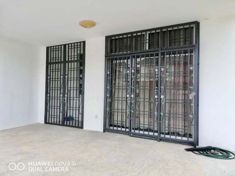Rumah Berkembar untuk Dijual di Skudai (Johor) - Caven Chan - Exterior - PropertyGuru.com.my