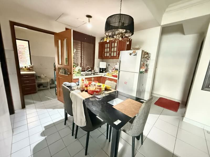 Kondominium untuk Dijual di Cyber Heights Villa - Henry Liew - Kitchen - PropertyGuru.com.my