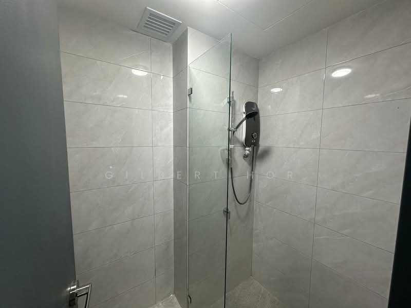 Service Residence for Rent at Altris Residences @ The Quartz WM - Gilbert Hor - Bathroom - PropertyGuru.com.my
