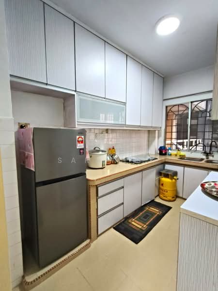 Pangsapuri untuk Disewa di Taman Sri Murni Fasa 2 - Saran SK - Kitchen - PropertyGuru.com.my