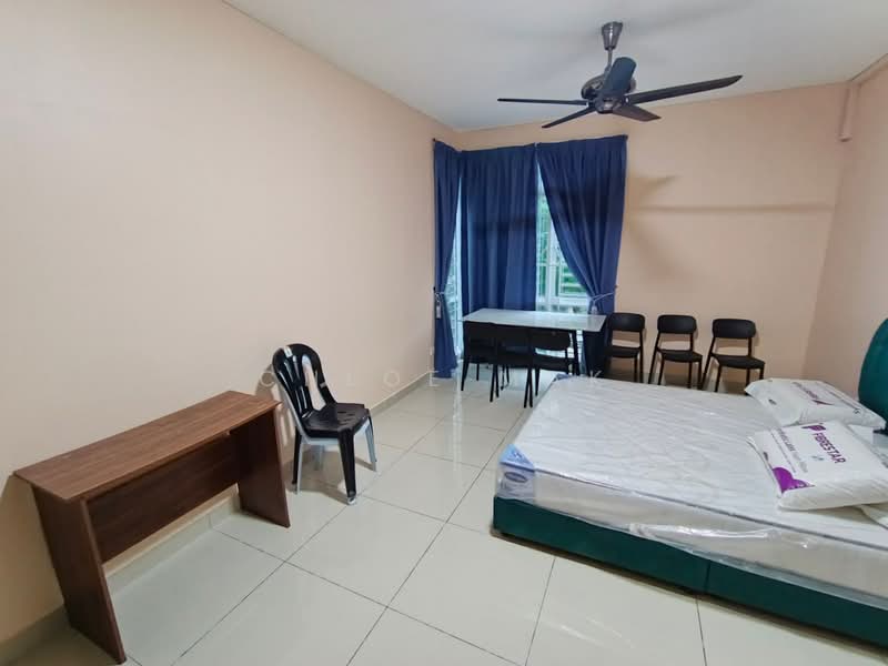 Service Residence for Rent at D'Ambience Residences (Pangsapuri Ikatan Flora) - Chloe Mak - Bedroom - PropertyGuru.com.my