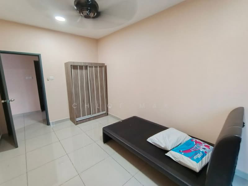 Service Residence for Rent at D'Ambience Residences (Pangsapuri Ikatan Flora) - Chloe Mak - Bedroom - PropertyGuru.com.my