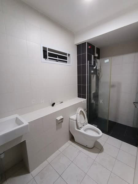 Service Residence for Rent at D'Ambience Residences (Pangsapuri Ikatan Flora) - Chloe Mak - Bathroom - PropertyGuru.com.my