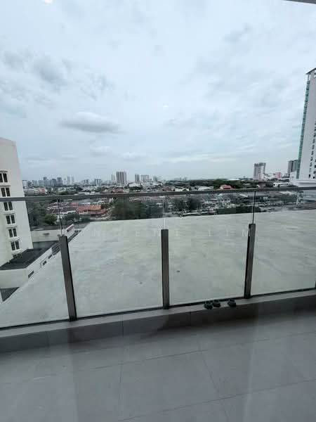 Service Residence for Rent at Dorsett Waterfront Subang - Vincent Lim - Balcony - PropertyGuru.com.my