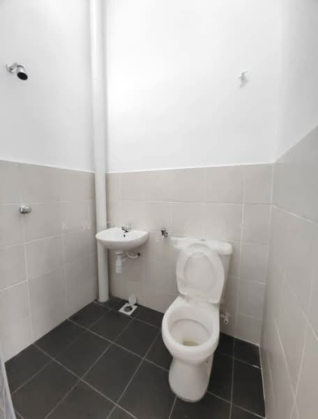 Rumah Teres 2 Tingkat untuk Dijual di Taman Scientex Rawang (Rawang) - Kwong Xiao Wei - Bathroom - PropertyGuru.com.my