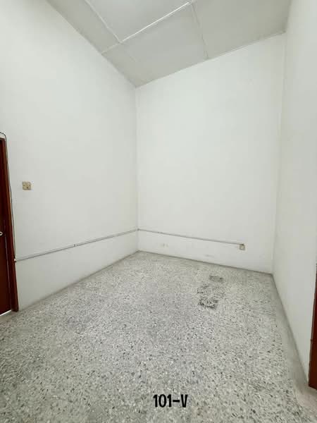 Rumah Teres 2 Tingkat untuk Dijual di Taman Bayu Perdana (Klang) - Ivy Por - Interior - PropertyGuru.com.my