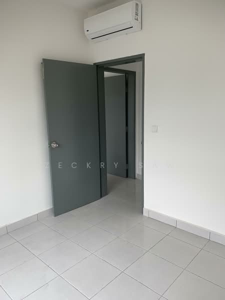 Service Residence for Rent at E'Island Lake Haven - Zeckry Saw - PropertyGuru.com.my