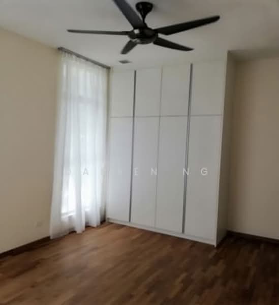 Zero-Lot Bungalow for Sale in Seksyen U1 (Glenmarie) - Darren Ng - Bedroom - PropertyGuru.com.my