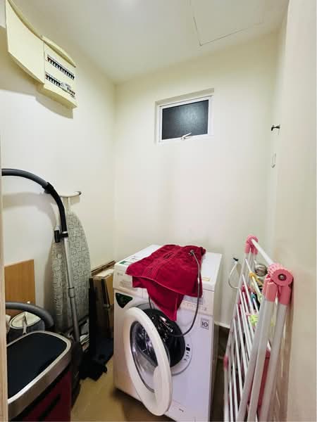 Service Residence for Rent at Windsor Tower - Fernn Ang - Interior - PropertyGuru.com.my