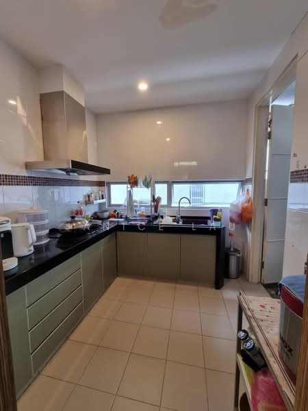 Rumah Teres 3 Tingkat untuk Dijual di Tropicana Heights (Kajang) - Janice Lau - Kitchen - PropertyGuru.com.my