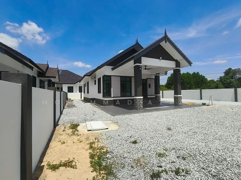 Bungalow for Sale in Serada (Terengganu) - Mohammad Azizi - PropertyGuru.com.my
