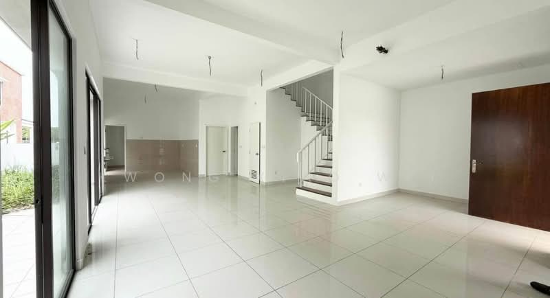 Cluster House for Sale in Petaling Jaya (Selangor) - Kwong Xiao Wei - Living Room - PropertyGuru.com.my