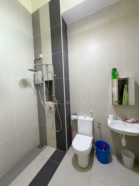 Cluster House for Sale in Taman Eco Cascadia (Tebrau) - Nico Ho - Bathroom - PropertyGuru.com.my