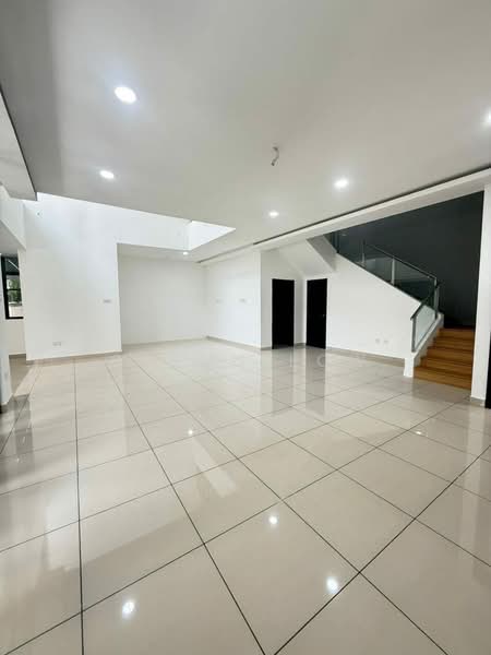 Semi-Detached House for Sale in Taman Daya (Johor Bahru) - Suenn Low - Interior - PropertyGuru.com.my
