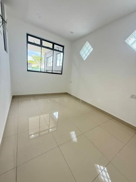 Semi-Detached House for Sale in Taman Daya (Johor Bahru) - Suenn Low - PropertyGuru.com.my