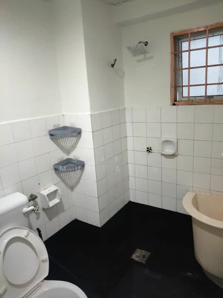 Apartment for Rent at Prisma Perdana - Shafiq Muttalib - Bathroom - PropertyGuru.com.my
