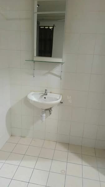 Service Residence for Sale at Domain 3 @ NeoCyber - Haleem Mazlan - Bathroom - PropertyGuru.com.my