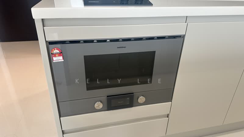 Servis Apartment untuk Dijual di Regent Suites @ Pavilion Damansara Heights - Kelly Lee - PropertyGuru.com.my
