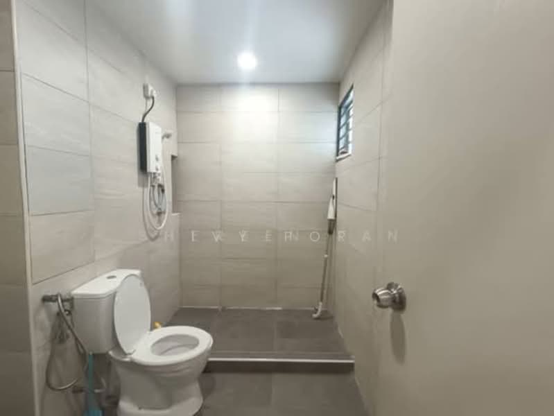 Rumah Teres 2 Tingkat untuk Disewa di Taman Mewah Batu Belah (Kapar) - Ivy Por - Bathroom - PropertyGuru.com.my