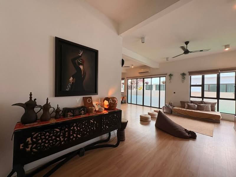 Cluster House for Sale in Horizon Hills (Iskandar Puteri (Nusajaya)) - Yoland . - Living Room - PropertyGuru.com.my