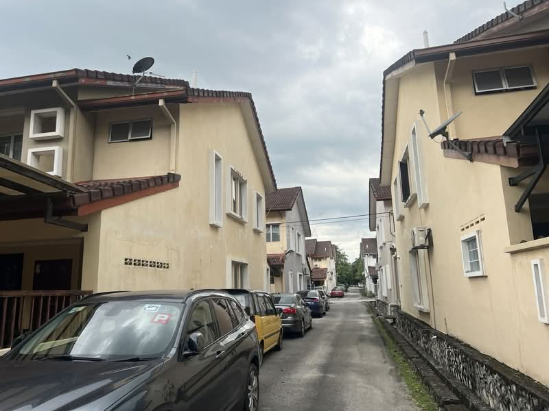 2-storey Terraced House for Sale in Usj 2 (Subang Jaya) - Shiqin Saidin - Exterior - PropertyGuru.com.my