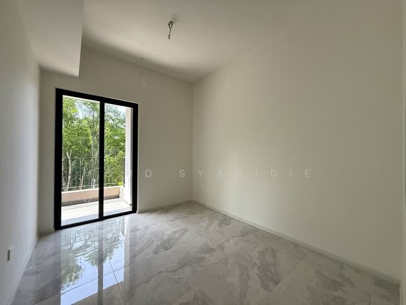 2.5-storey Terraced House for Sale in Taman Melawati (Ulu Kelang) - Mohd Syahidie - Balcony - PropertyGuru.com.my