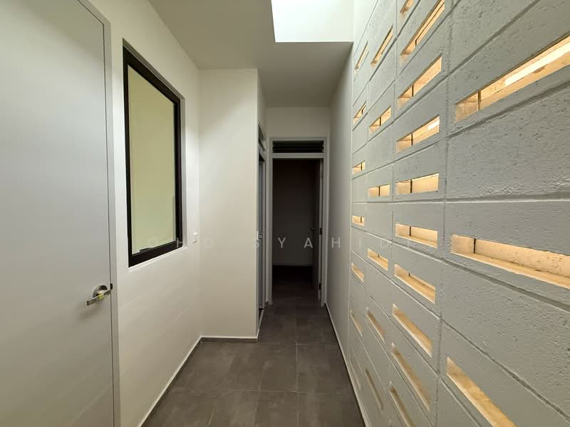 2.5-storey Terraced House for Sale in Taman Melawati (Ulu Kelang) - Mohd Syahidie - Corridor - PropertyGuru.com.my