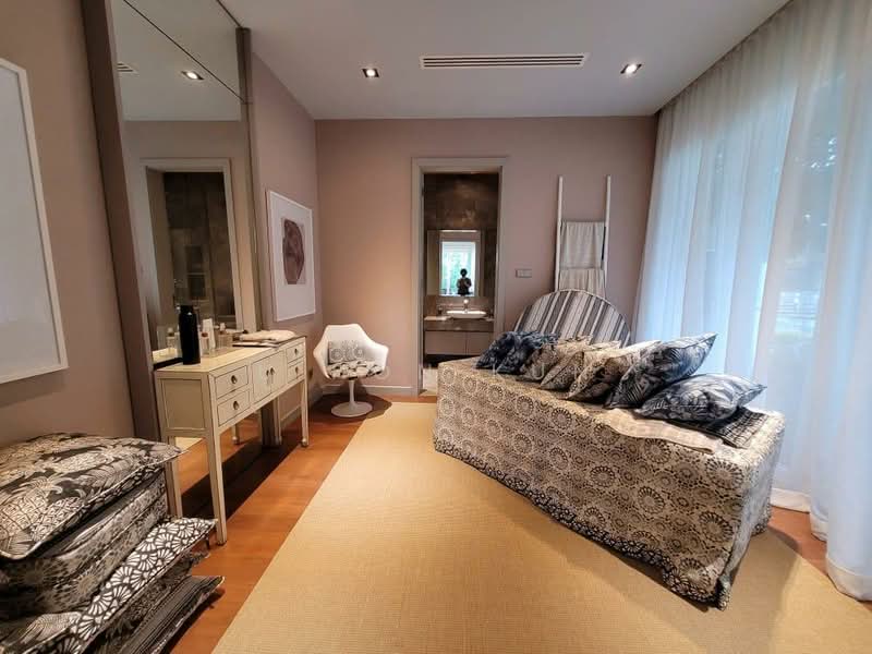 Bungalow for Rent in Johor Bahru (Johor) - U Hon Kun - Bedroom - PropertyGuru.com.my