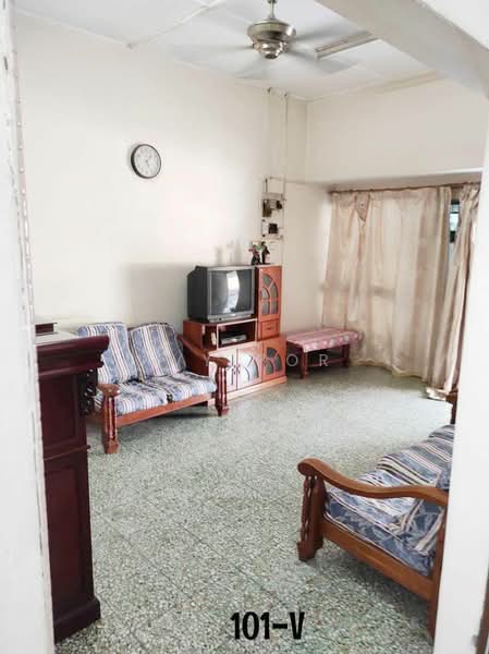 Rumah Teres 1 Tingkat untuk Dijual di Taman Radzi (Klang) - Ivy Por - Living Room - PropertyGuru.com.my