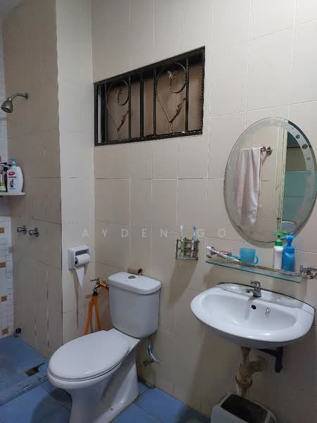 Rumah Berkembar untuk Dijual di Laman Residen Kipark Sri Utara (Batu Caves) - Ayden Go - Bathroom - PropertyGuru.com.my