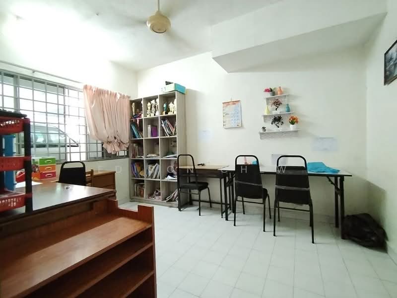 Rumah Teres 2 Tingkat untuk Dijual di Taman Bukit Kempas (Tampoi) - EDISON CHEW - PropertyGuru.com.my
