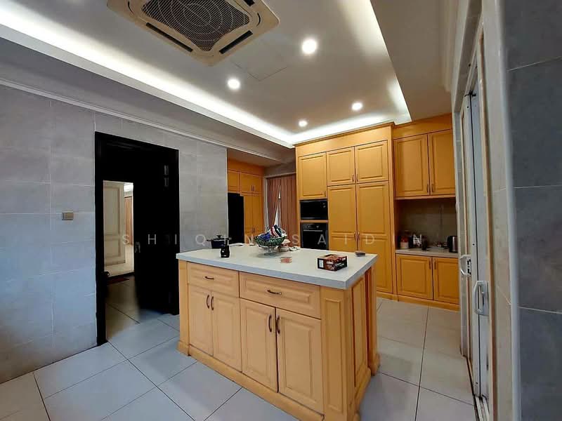 Bungalow for Sale in Bukit Jelutong (Shah Alam) - Shiqin Saidin - Kitchen - PropertyGuru.com.my