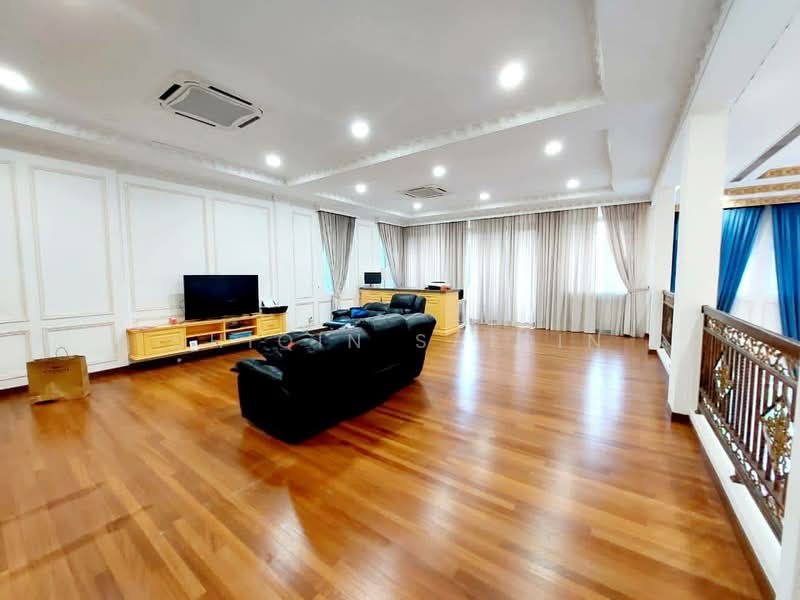Bungalow for Sale in Bukit Jelutong (Shah Alam) - Shiqin Saidin - Living Room - PropertyGuru.com.my