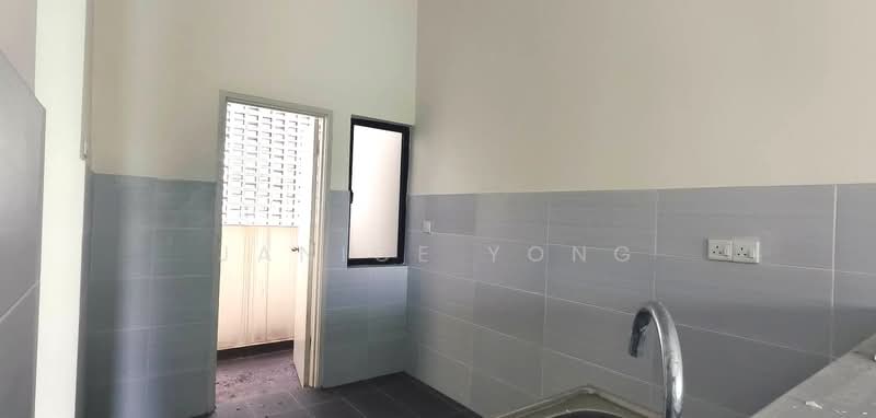 Pangsapuri untuk Dijual di Impian Senibong Residences - Janice Yong - Kitchen - PropertyGuru.com.my